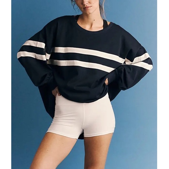 NWOT Post Up layer top by FP Movement from Free People in size Medium - Picture 2 of 10